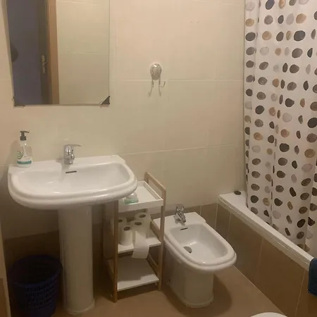 Vut Sencilla Y Comoda En Capital. Appartement